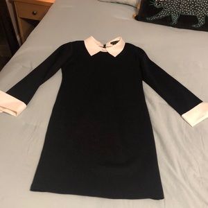 Beautiful long sleeved dress.